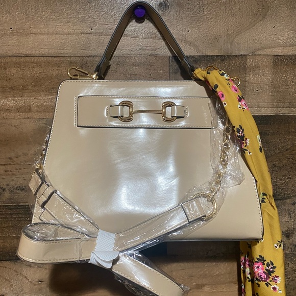 Steve Madden Tan Crossbody Medium Bag Purse - Picture 2 of 3